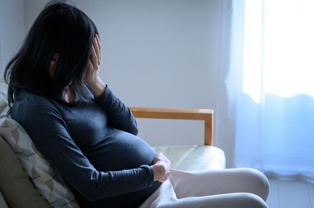 妊産婦 自殺 悩み