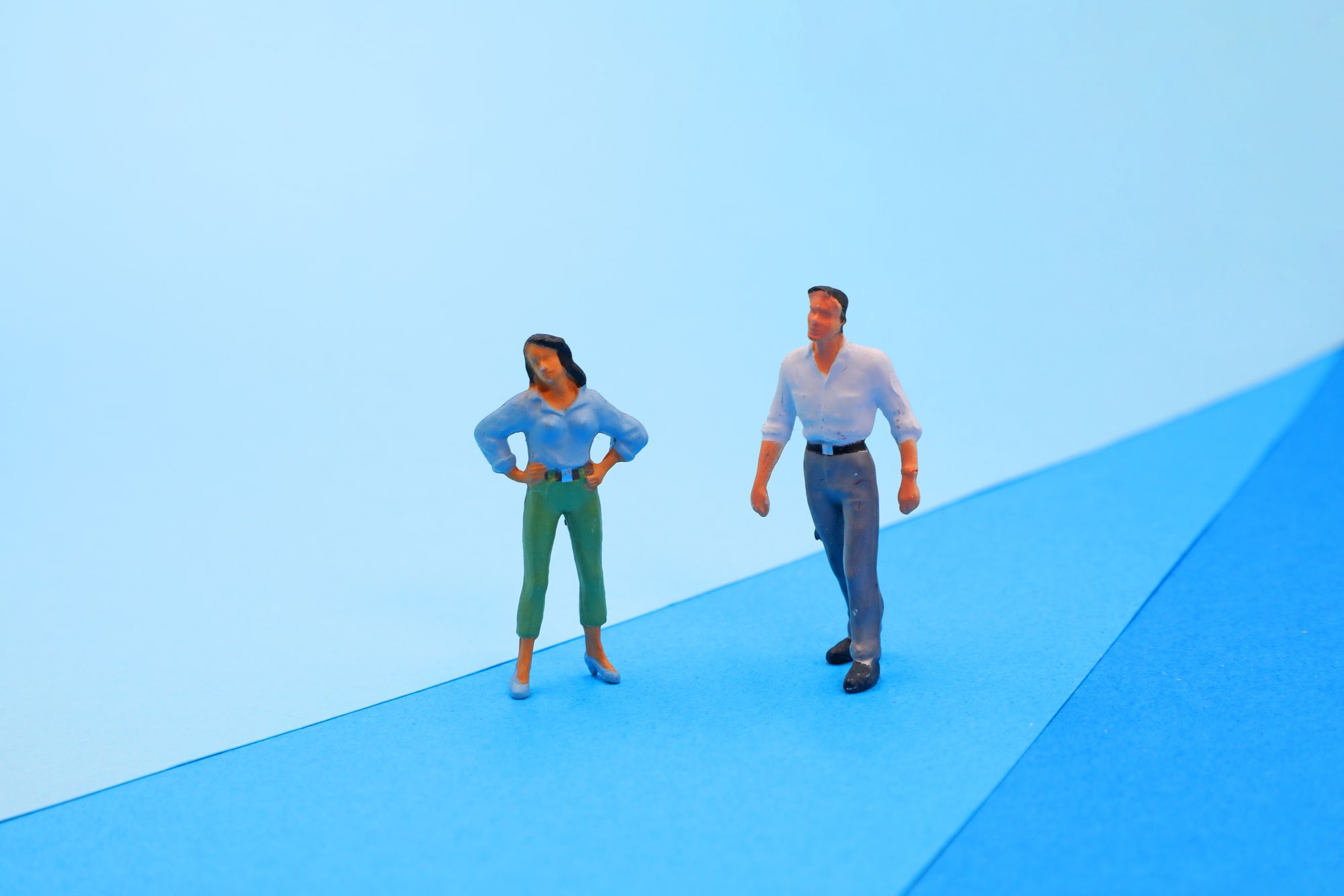 男と女の人形