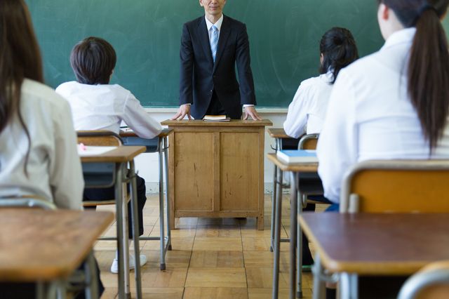 学校 教室 授業