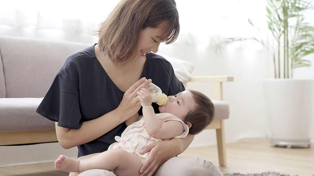 母子 ミルク 哺乳瓶 育児