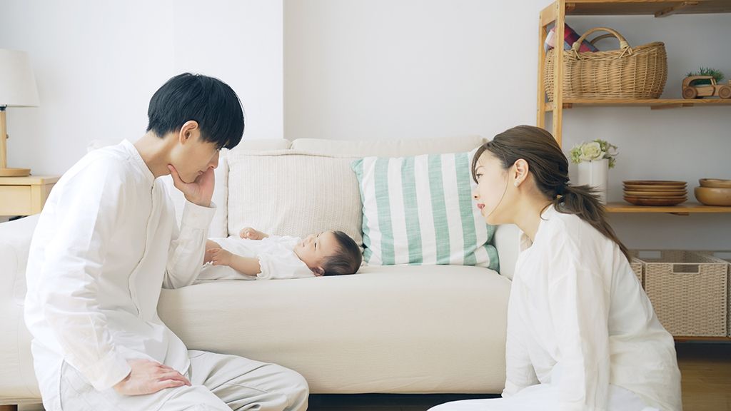 夫婦　子ども　赤子　産後うつ