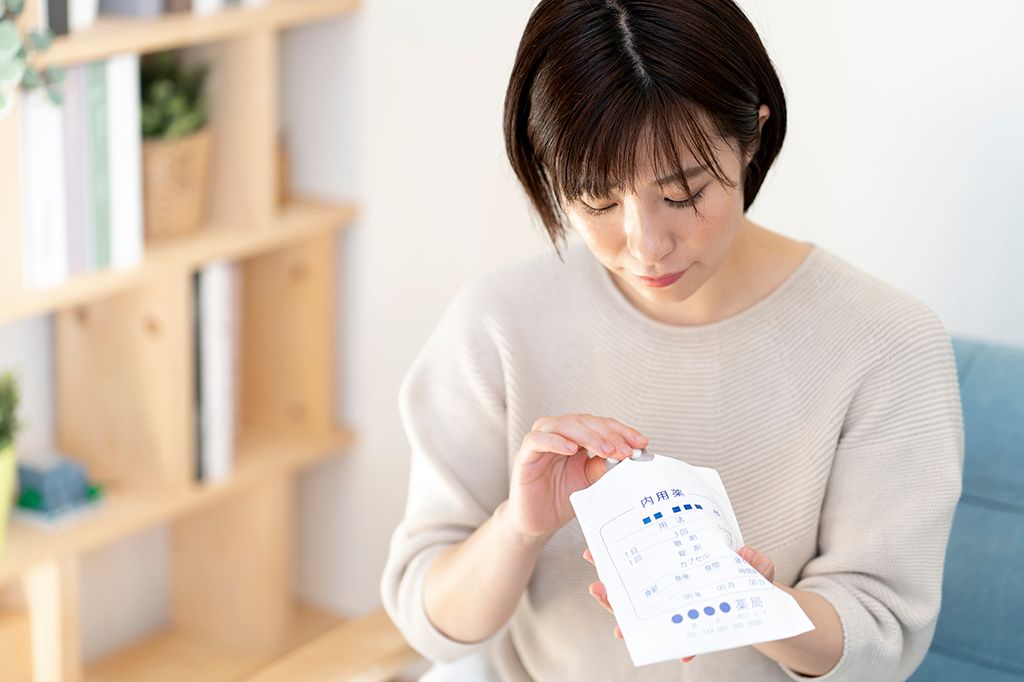 女性 薬 袋